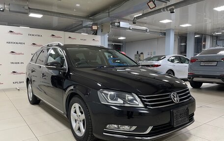 Volkswagen Passat B7, 2012 год, 1 072 000 рублей, 3 фотография