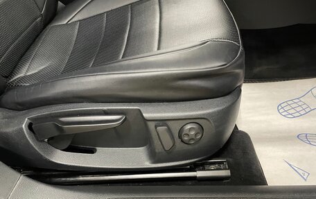 Volkswagen Passat B7, 2012 год, 1 072 000 рублей, 12 фотография