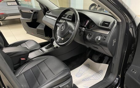 Volkswagen Passat B7, 2012 год, 1 072 000 рублей, 11 фотография
