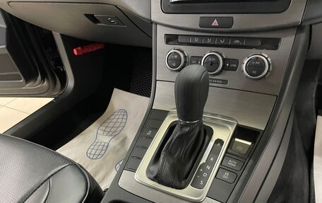 Volkswagen Passat B7, 2012 год, 1 072 000 рублей, 18 фотография