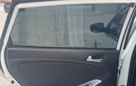 Hyundai Solaris II рестайлинг, 2015 год, 830 000 рублей, 14 фотография