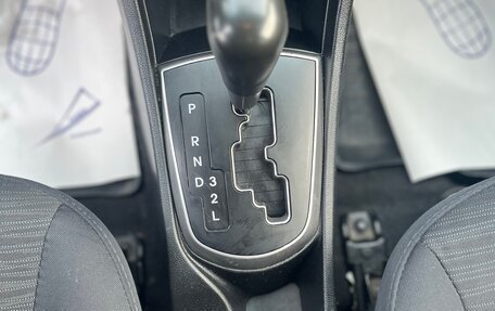 Hyundai Solaris II рестайлинг, 2015 год, 830 000 рублей, 22 фотография