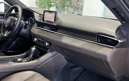 Mazda 6, 2019 год, 2 900 000 рублей, 26 фотография