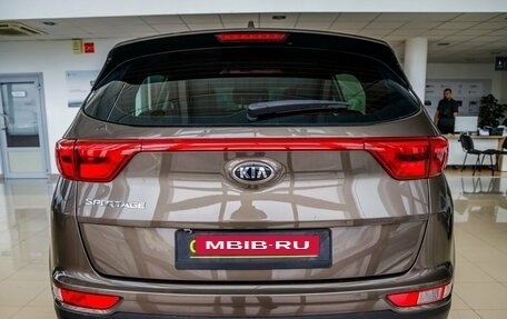 KIA Sportage IV рестайлинг, 2018 год, 2 148 000 рублей, 24 фотография