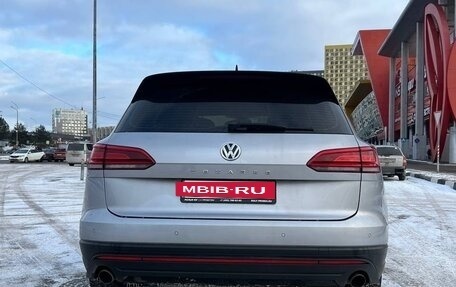 Volkswagen Touareg III, 2018 год, 5 299 999 рублей, 9 фотография