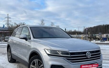 Volkswagen Touareg III, 2018 год, 5 299 999 рублей, 8 фотография