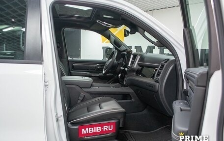 Rambler 1500, 2025 год, 9 999 000 рублей, 26 фотография