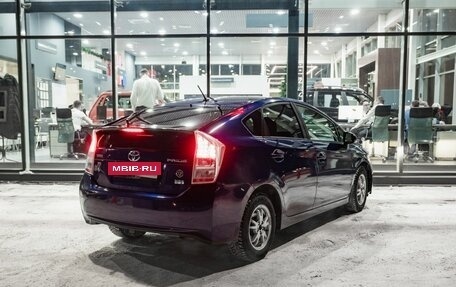 Toyota Prius, 2010 год, 1 100 000 рублей, 2 фотография