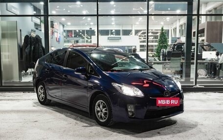 Toyota Prius, 2010 год, 1 100 000 рублей, 5 фотография