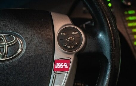 Toyota Prius, 2010 год, 1 100 000 рублей, 17 фотография