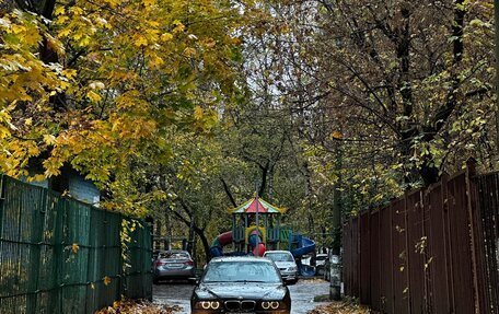 BMW 5 серия, 2002 год, 555 555 рублей, 18 фотография