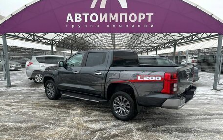 Mitsubishi L200, 2024 год, 5 990 000 рублей, 7 фотография