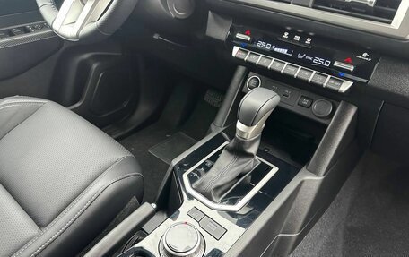 Mitsubishi L200, 2024 год, 5 990 000 рублей, 16 фотография