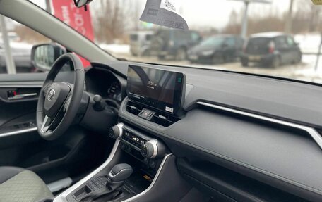 Toyota RAV4, 2025 год, 3 975 000 рублей, 22 фотография