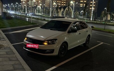 Volkswagen Polo VI (EU Market), 2017 год, 700 000 рублей, 1 фотография