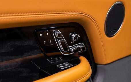 Land Rover Range Rover IV рестайлинг, 2020 год, 8 200 000 рублей, 25 фотография