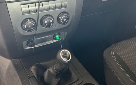 ЛуАЗ Patriot, 2016 год, 950 000 рублей, 14 фотография