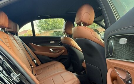 Mercedes-Benz E-Класс, 2020 год, 4 700 000 рублей, 16 фотография