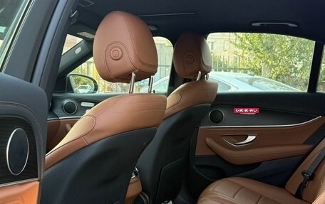 Mercedes-Benz E-Класс, 2020 год, 4 700 000 рублей, 15 фотография