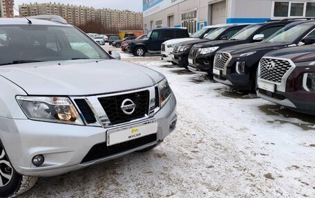 Nissan Terrano III, 2017 год, 1 379 000 рублей, 5 фотография