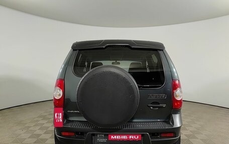 Chevrolet Niva I рестайлинг, 2017 год, 719 000 рублей, 6 фотография