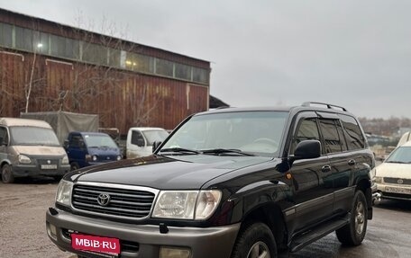 Toyota Land Cruiser 100 рестайлинг 2, 1999 год, 1 700 000 рублей, 1 фотография
