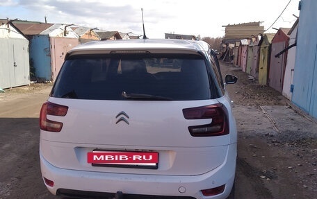 Citroen C4 Picasso II рестайлинг, 2017 год, 940 000 рублей, 2 фотография