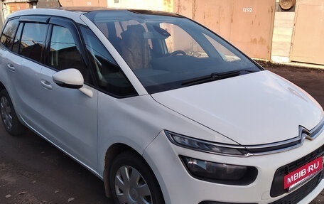 Citroen C4 Picasso II рестайлинг, 2017 год, 940 000 рублей, 7 фотография