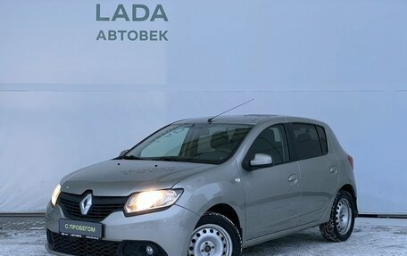 Renault Sandero II рестайлинг, 2016 год, 880 000 рублей, 1 фотография