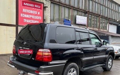 Toyota Land Cruiser 100 рестайлинг 2, 1999 год, 1 700 000 рублей, 8 фотография