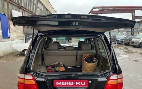 Toyota Land Cruiser 100 рестайлинг 2, 1999 год, 1 700 000 рублей, 13 фотография