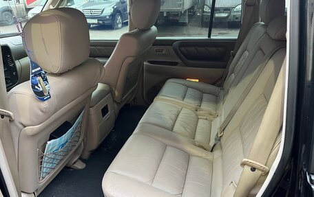 Toyota Land Cruiser 100 рестайлинг 2, 1999 год, 1 700 000 рублей, 22 фотография