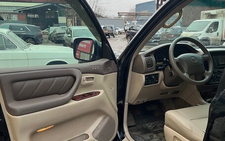 Toyota Land Cruiser 100 рестайлинг 2, 1999 год, 1 700 000 рублей, 25 фотография