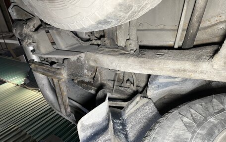 Toyota Land Cruiser 100 рестайлинг 2, 1999 год, 1 700 000 рублей, 35 фотография