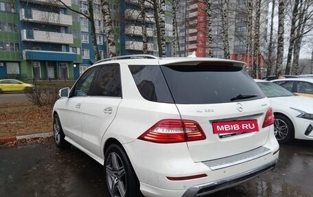 Mercedes-Benz M-Класс, 2013 год, 3 350 000 рублей, 6 фотография