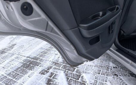 Nissan Almera, 2005 год, 330 000 рублей, 13 фотография