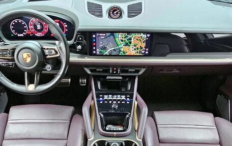 Porsche Cayenne III, 2025 год, 15 000 000 рублей, 4 фотография