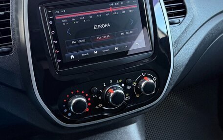 Renault Kaptur I рестайлинг, 2017 год, 1 479 000 рублей, 25 фотография