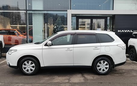Mitsubishi Outlander III рестайлинг 3, 2013 год, 1 179 000 рублей, 8 фотография