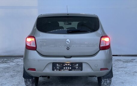 Renault Sandero II рестайлинг, 2016 год, 880 000 рублей, 6 фотография