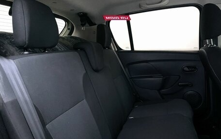 Renault Sandero II рестайлинг, 2016 год, 880 000 рублей, 22 фотография