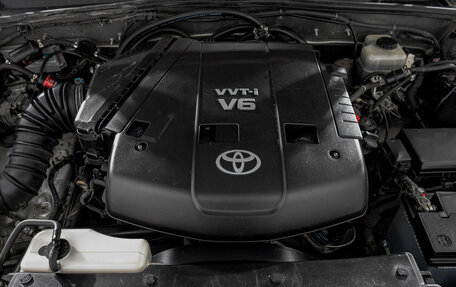 Toyota Land Cruiser Prado 120 рестайлинг, 2008 год, 2 249 000 рублей, 8 фотография