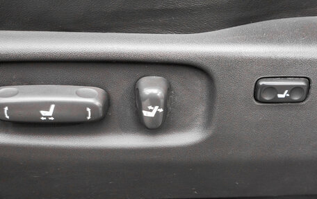 Toyota Land Cruiser Prado 120 рестайлинг, 2008 год, 2 249 000 рублей, 13 фотография