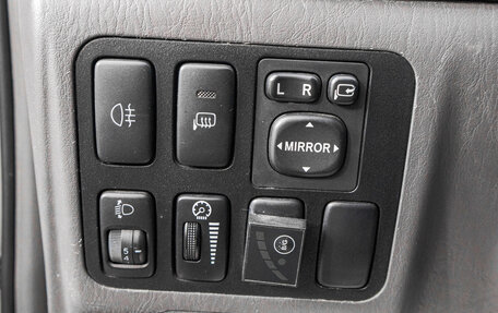 Toyota Land Cruiser Prado 120 рестайлинг, 2008 год, 2 249 000 рублей, 15 фотография