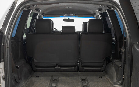 Toyota Land Cruiser Prado 120 рестайлинг, 2008 год, 2 249 000 рублей, 30 фотография