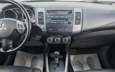 Mitsubishi Outlander III рестайлинг 3, 2009 год, 1 299 000 рублей, 20 фотография