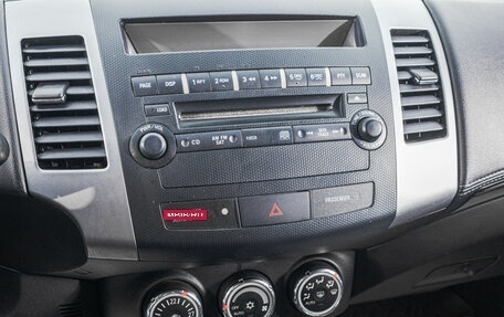 Mitsubishi Outlander III рестайлинг 3, 2009 год, 1 299 000 рублей, 21 фотография