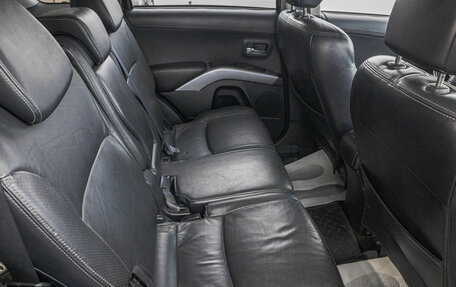 Mitsubishi Outlander III рестайлинг 3, 2009 год, 1 299 000 рублей, 28 фотография