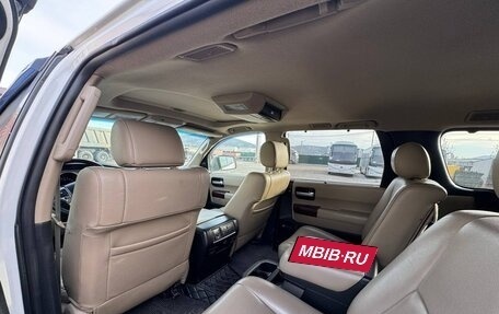 Toyota Sequoia II рестайлинг, 2014 год, 3 200 000 рублей, 6 фотография