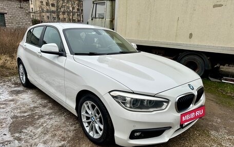 BMW 1 серия, 2017 год, 1 650 000 рублей, 3 фотография